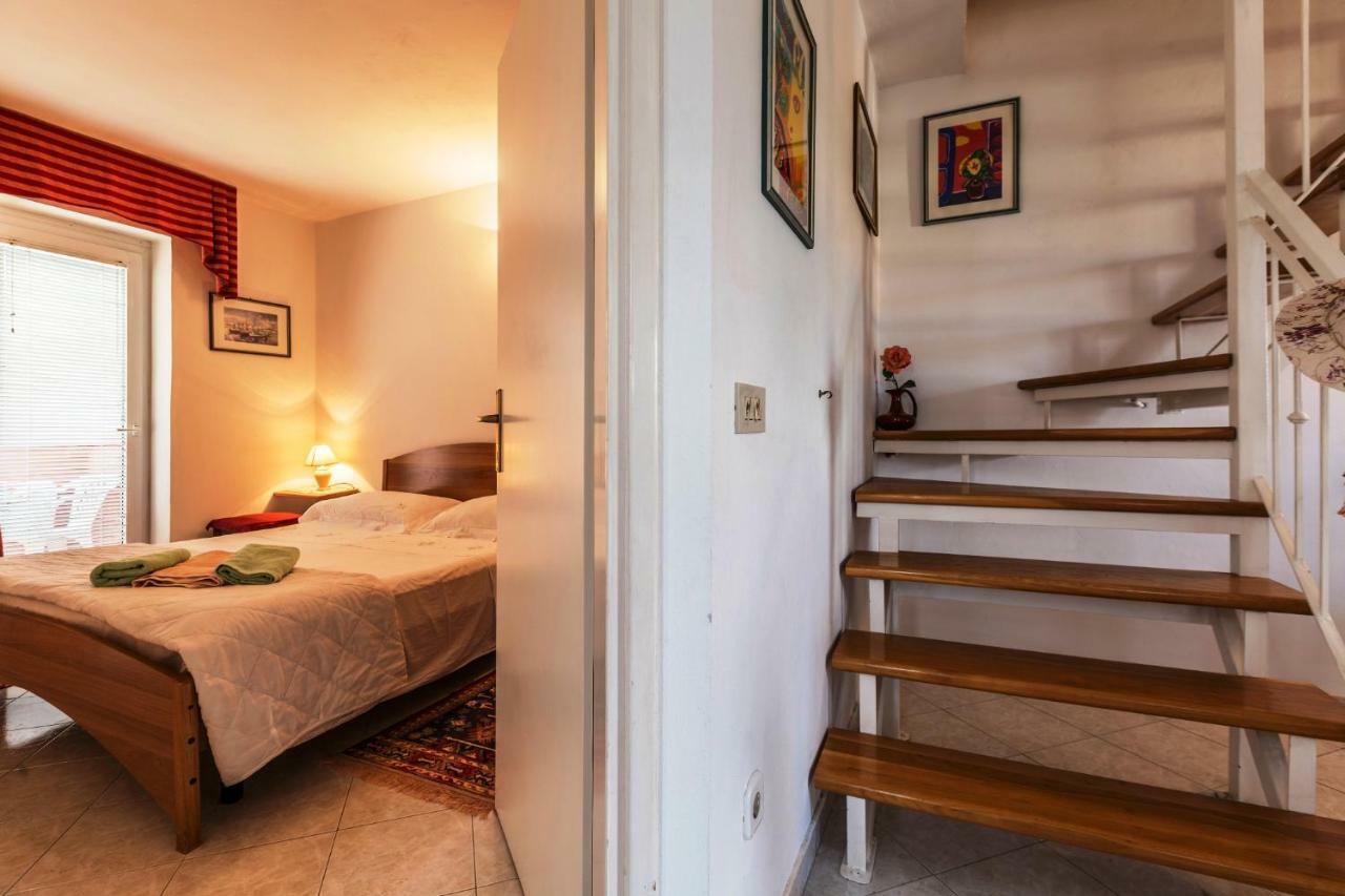 Appartment Daniela Funtana Exterior photo